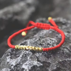 pulsera roja amuleto lucky